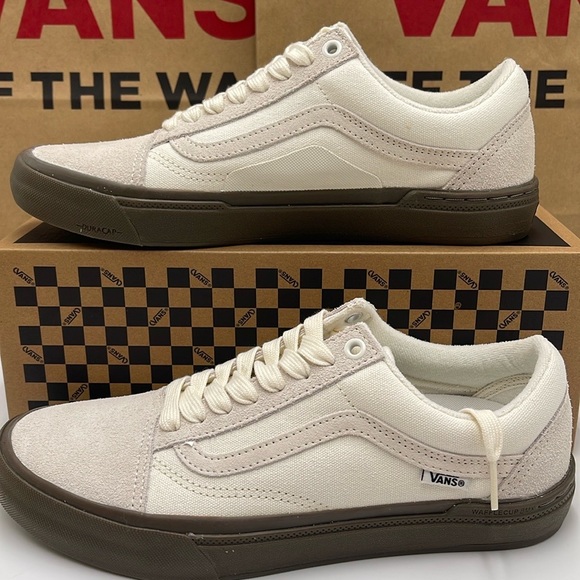 Vans Other - Vans Men’s Bmx Old Skool
Marshmallow/Gum
VN0005UZOVM Sneakers
